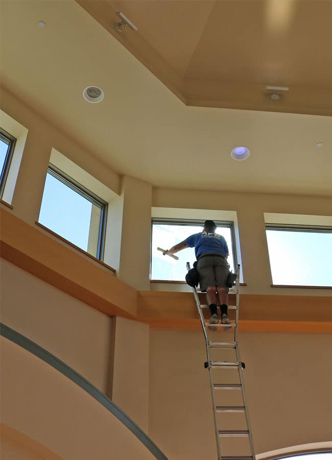 Window Cleaning Services in Roseville CA 1