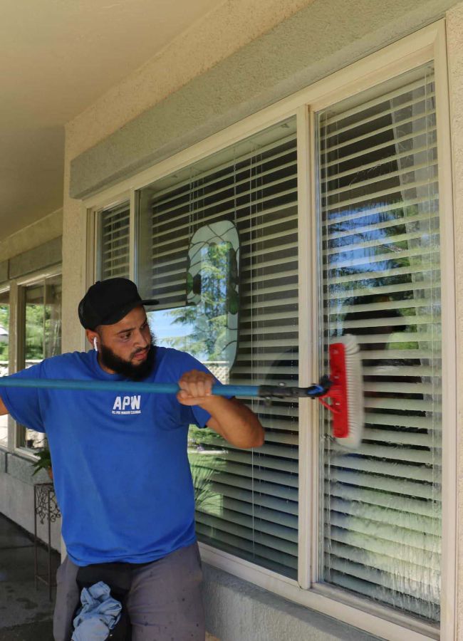 window cleaning company near me in roseville ca 000